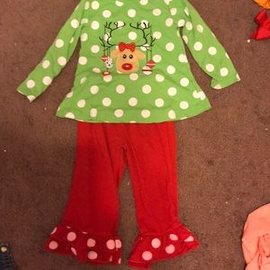 Vogue fashion Christmas outfit